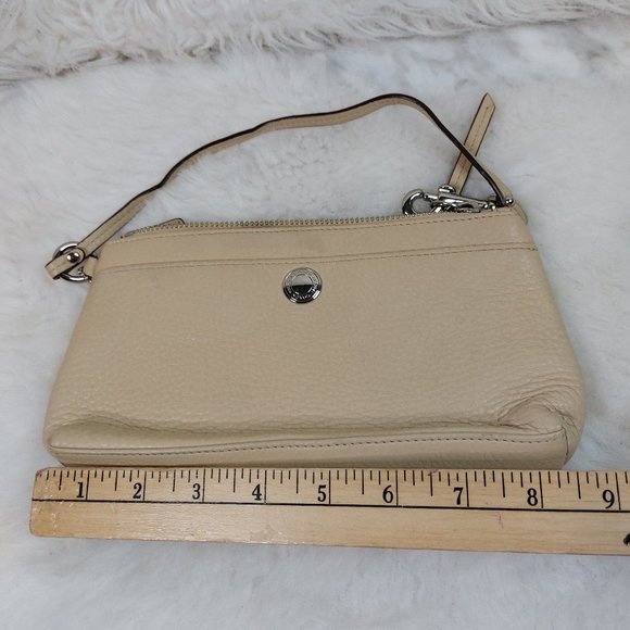 Coach Women's Cream Leather Mini Bag/Wristlet - Picture 9 of 12